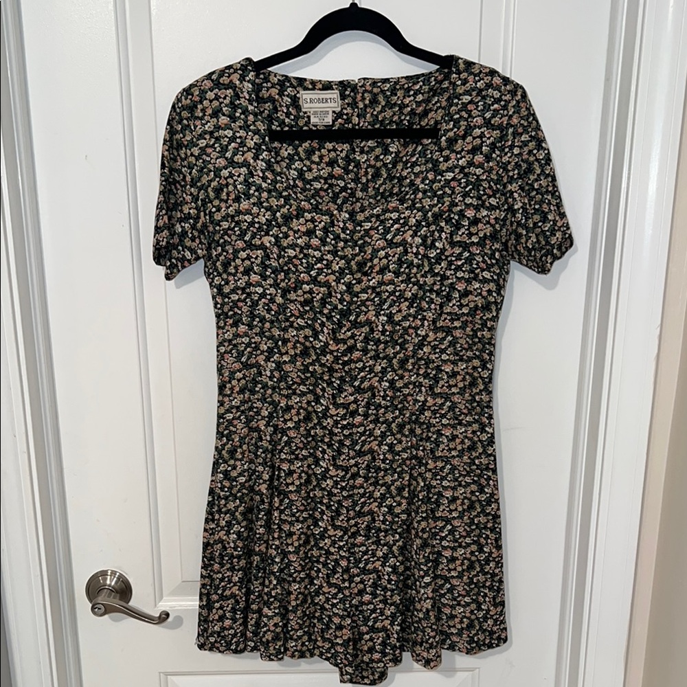 VINTAGE Floral Short Sleeve Romper